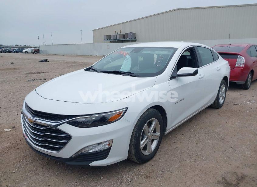 Photo 2 of 2023 Chevrolet Malibu FWD 1LT (VIN 1G1ZD5ST0PF241170)