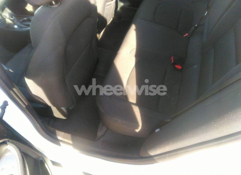 Photo 8 of 2024 Chevrolet Malibu FWD 1LT (VIN 1G1ZD5ST0RF105673)