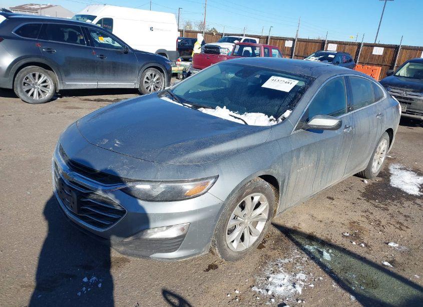 Photo 2 of 2024 Chevrolet Malibu FWD 1LT (VIN 1G1ZD5ST0RF130296)