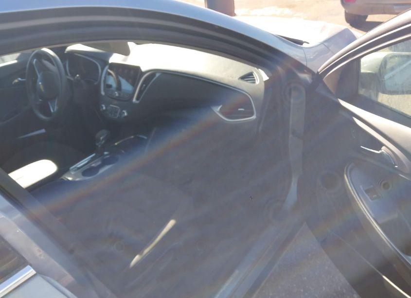 Photo 5 of 2024 Chevrolet Malibu FWD 1LT (VIN 1G1ZD5ST0RF130296)