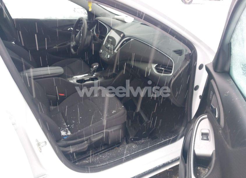 Photo 5 of 2024 Chevrolet Malibu FWD 1LT (VIN 1G1ZD5ST0RF135000)