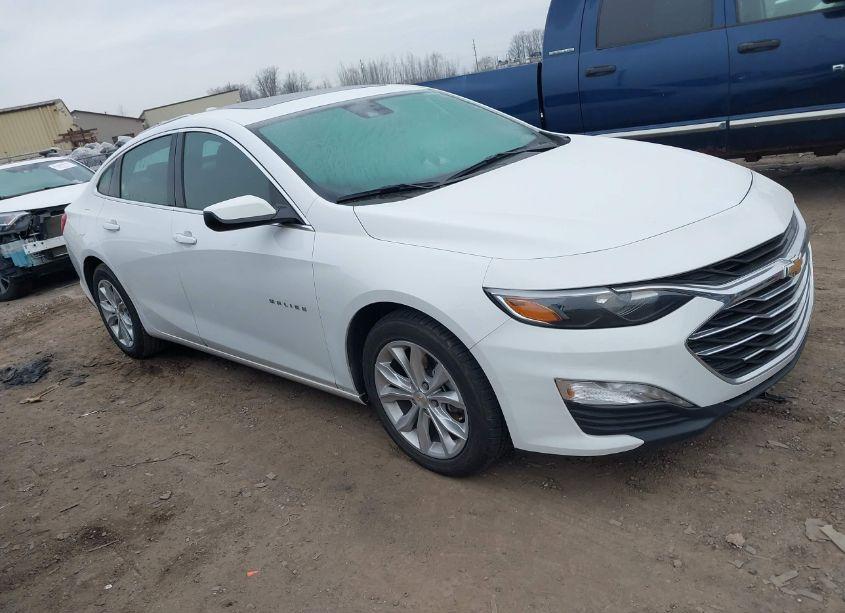 2024 Chevrolet Malibu FWD 1LT (VIN 1G1ZD5ST0RF148734) main photo
