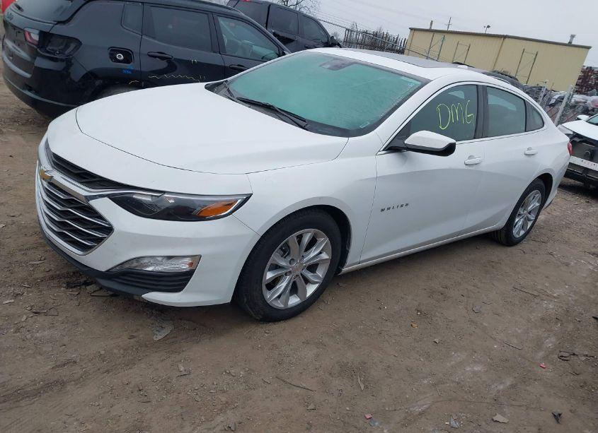 Photo 2 of 2024 Chevrolet Malibu FWD 1LT (VIN 1G1ZD5ST0RF148734)