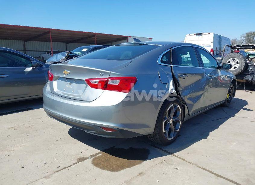 Photo 4 of 2024 Chevrolet Malibu FWD 1LT (VIN 1G1ZD5ST0RF161094)