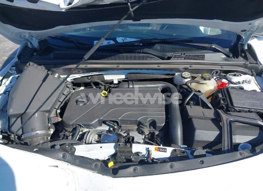 Photo 10 of 2024 Chevrolet Malibu FWD 1LT (VIN 1G1ZD5ST0RF196573)