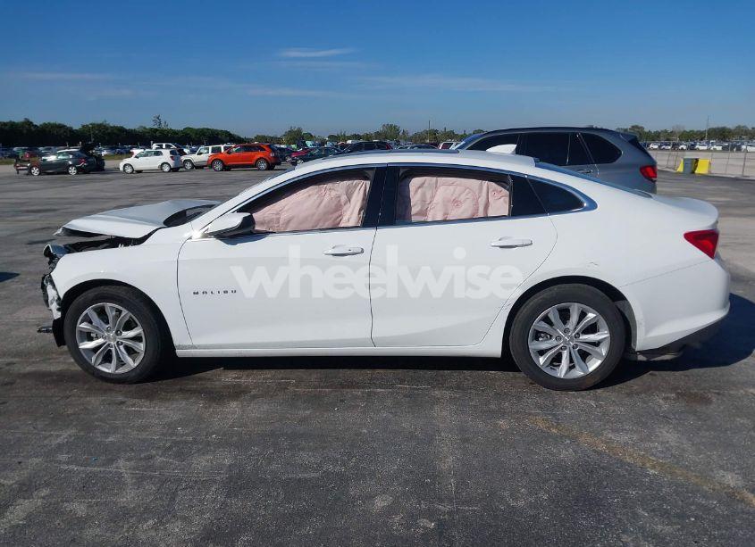 Photo 15 of 2024 Chevrolet Malibu FWD 1LT (VIN 1G1ZD5ST0RF196573)