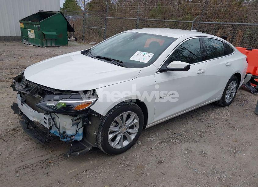 Photo 2 of 2024 Chevrolet Malibu FWD 1LT (VIN 1G1ZD5ST0RF219964)