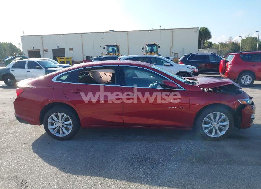 Photo 14 of 2025 Chevrolet Malibu FWD 1LT (VIN 1G1ZD5ST0SF119966)