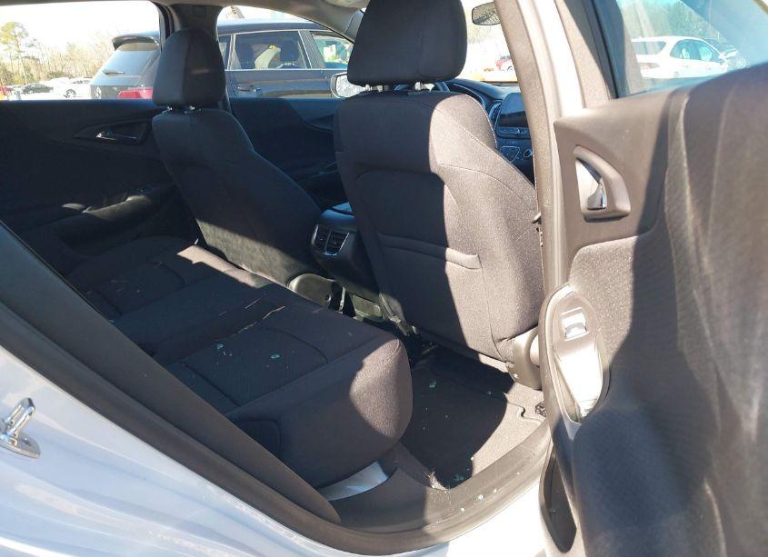 Photo 8 of 2025 Chevrolet Malibu FWD 1LT (VIN 1G1ZD5ST0SF129557)