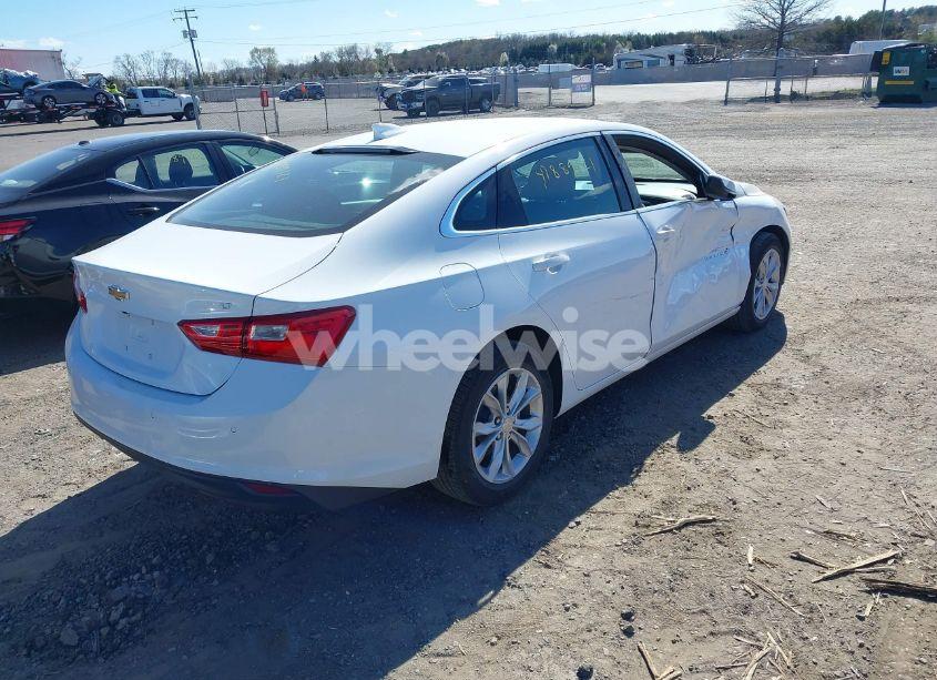 Photo 4 of 2025 Chevrolet Malibu FWD 1LT (VIN 1G1ZD5ST0SF129560)