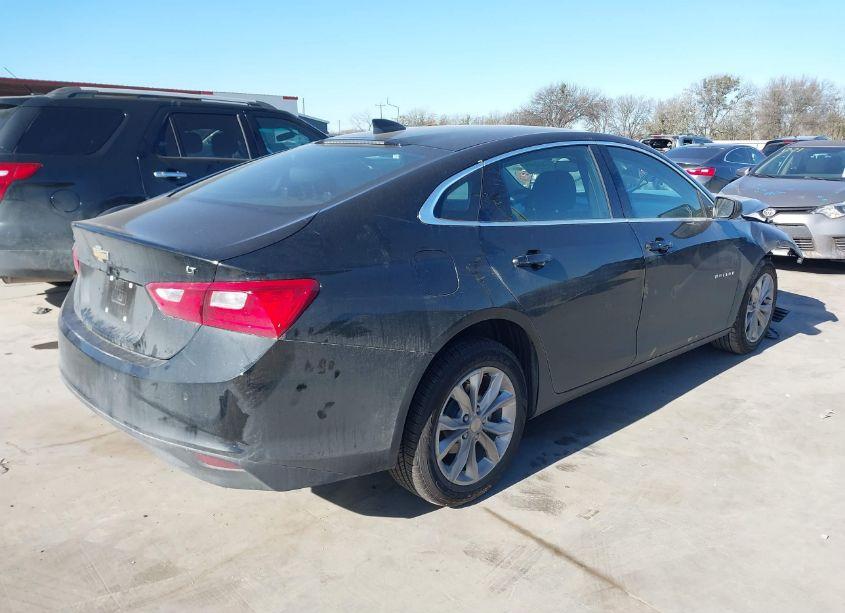 Photo 4 of 2025 Chevrolet Malibu FWD 1LT (VIN 1G1ZD5ST0SF132264)