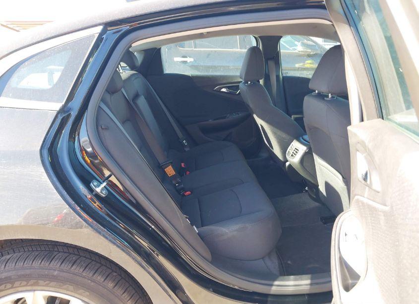 Photo 8 of 2025 Chevrolet Malibu FWD 1LT (VIN 1G1ZD5ST0SF132264)