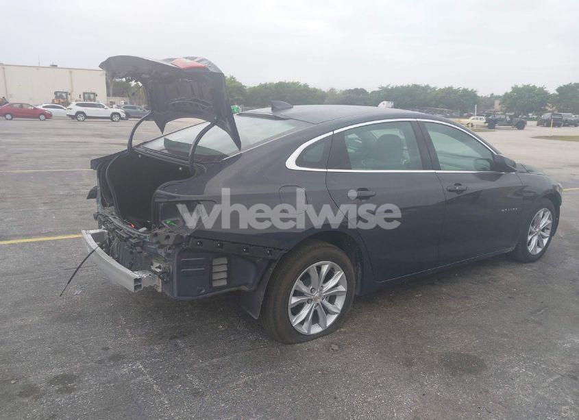 Photo 4 of 2025 Chevrolet Malibu FWD 1LT (VIN 1G1ZD5ST0SF138288)