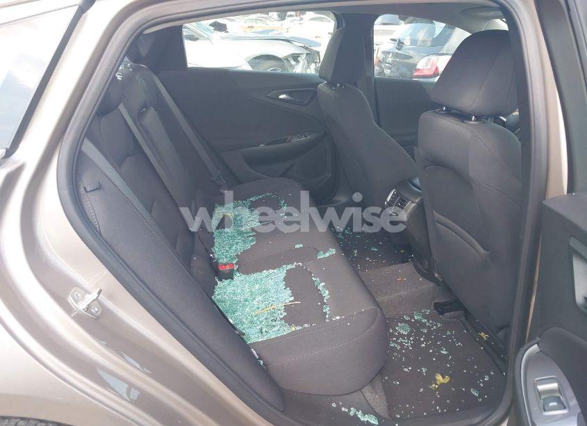 Photo 8 of 2025 Chevrolet Malibu FWD 1LT (VIN 1G1ZD5ST0SF142406)