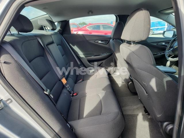 Photo 2 of 2025 CHEVROLET MALIBU LT (VIN 1G1ZD5ST0SF157391)