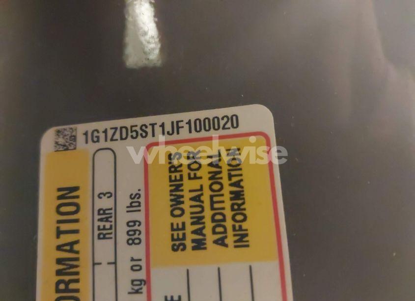 Photo 9 of 2018 Chevrolet Malibu LT (VIN 1G1ZD5ST1JF100020)