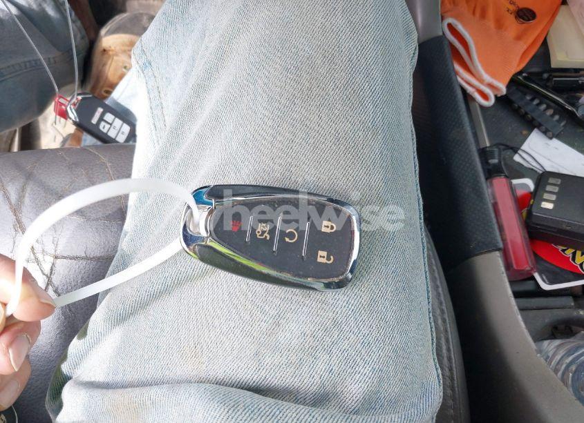 Photo 11 of 2018 Chevrolet Malibu LT (VIN 1G1ZD5ST1JF114094)