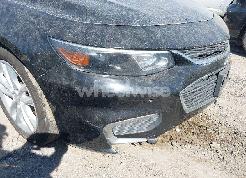 Photo 20 of 2018 Chevrolet Malibu LT (VIN 1G1ZD5ST1JF154823)