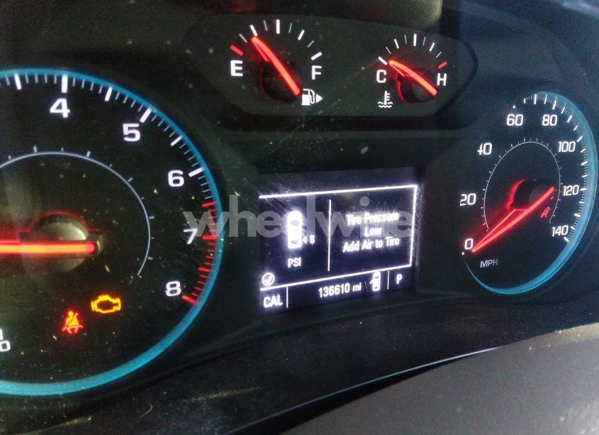 Photo 7 of 2018 Chevrolet Malibu LT (VIN 1G1ZD5ST1JF170813)