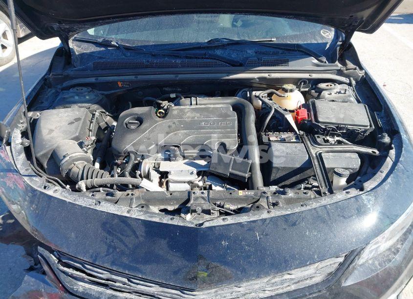 Photo 10 of 2018 Chevrolet Malibu LT (VIN 1G1ZD5ST1JF191483)