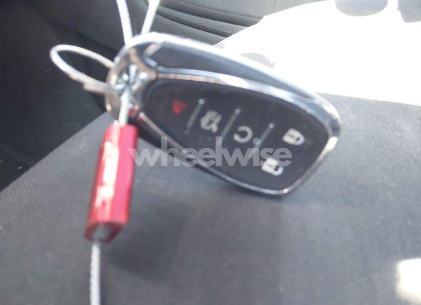 Photo 11 of 2018 Chevrolet Malibu LT (VIN 1G1ZD5ST1JF191483)