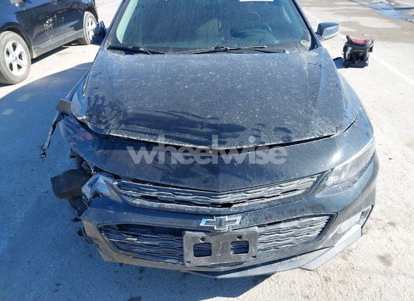 Photo 12 of 2018 Chevrolet Malibu LT (VIN 1G1ZD5ST1JF191483)