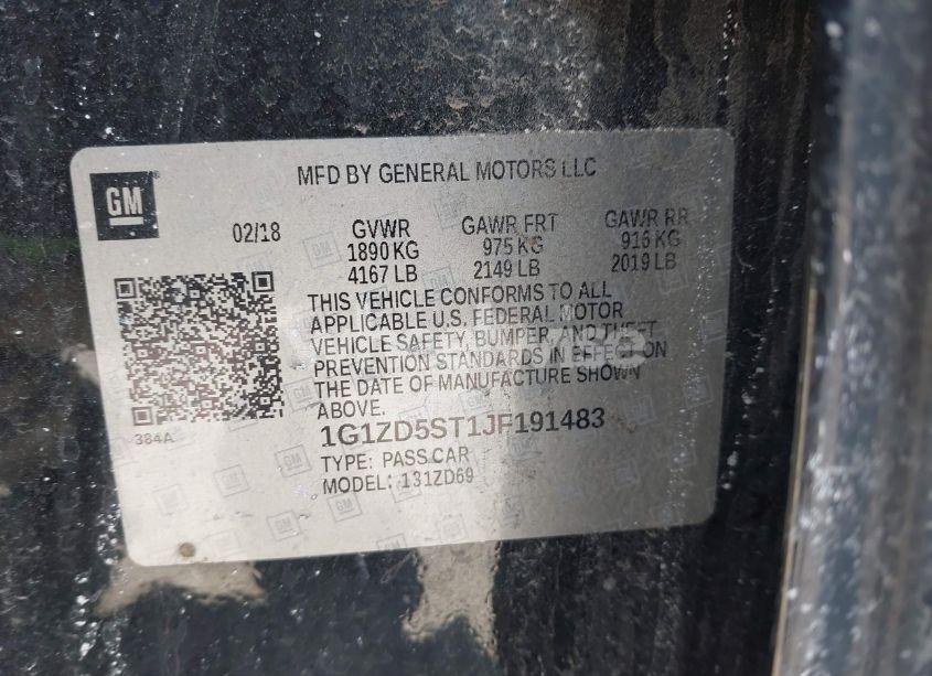 Photo 9 of 2018 Chevrolet Malibu LT (VIN 1G1ZD5ST1JF191483)