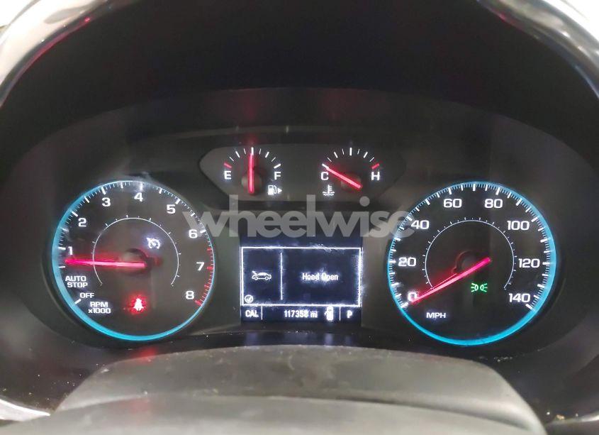 Photo 7 of 2018 Chevrolet Malibu LT (VIN 1G1ZD5ST1JF194660)