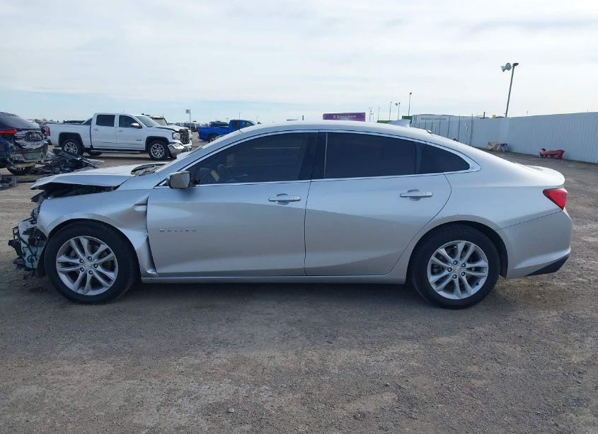 Photo 14 of 2018 Chevrolet Malibu LT (VIN 1G1ZD5ST1JF195274)