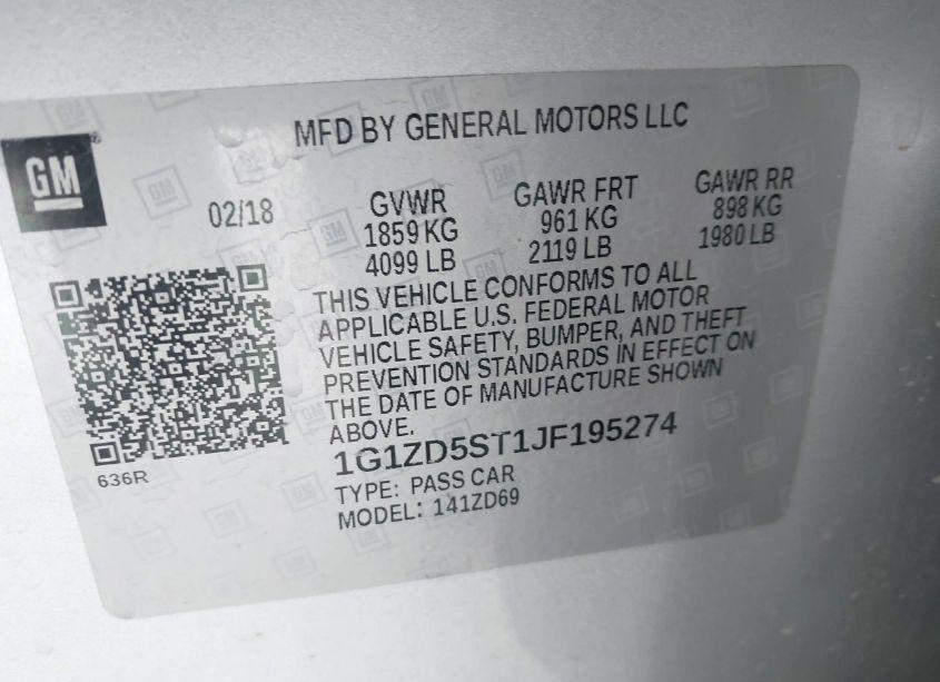 Photo 9 of 2018 Chevrolet Malibu LT (VIN 1G1ZD5ST1JF195274)