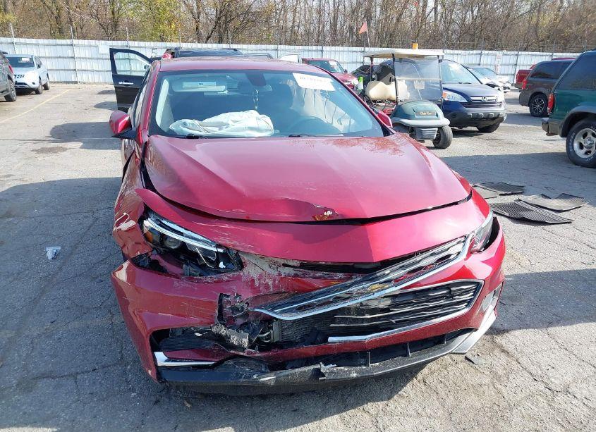 Photo 6 of 2018 Chevrolet Malibu LT (VIN 1G1ZD5ST1JF196229)