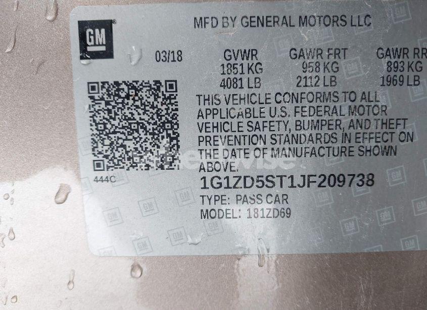 Photo 9 of 2018 Chevrolet Malibu LT (VIN 1G1ZD5ST1JF209738)