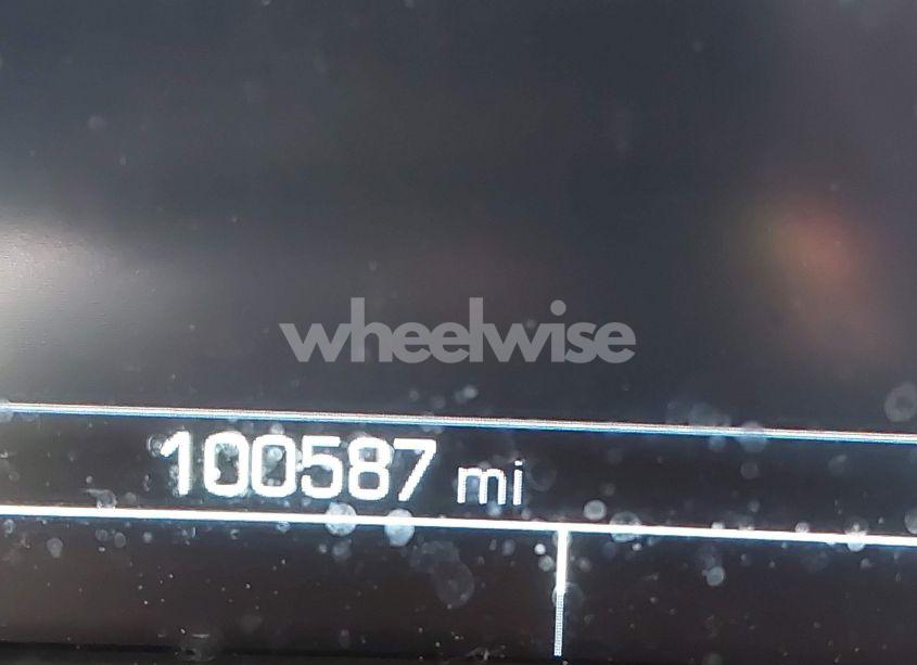 Photo 15 of 2018 Chevrolet Malibu LT (VIN 1G1ZD5ST1JF215880)