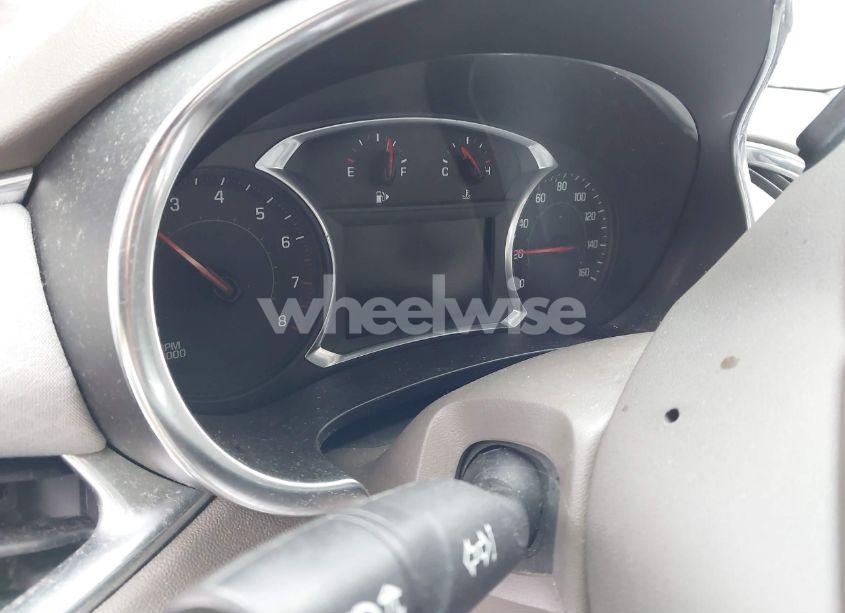 Photo 16 of 2018 Chevrolet Malibu LT (VIN 1G1ZD5ST1JF220853)