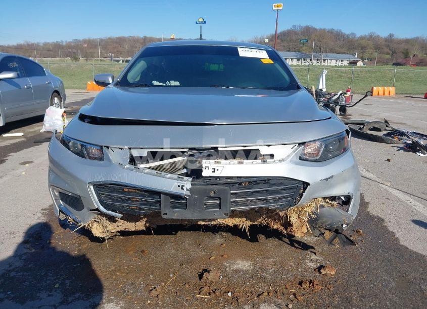 Photo 13 of 2018 Chevrolet Malibu LT (VIN 1G1ZD5ST1JF261841)