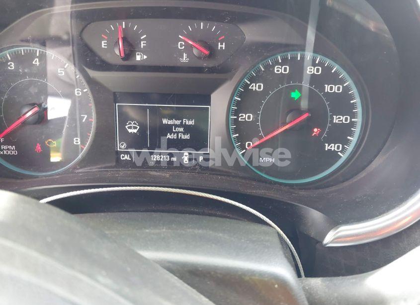 Photo 7 of 2018 Chevrolet Malibu LT (VIN 1G1ZD5ST1JF261841)