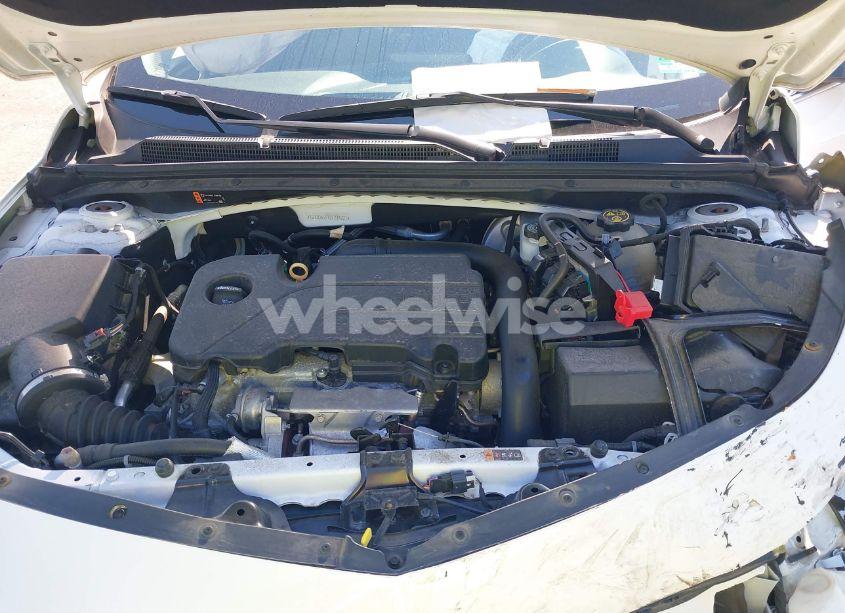 Photo 10 of 2018 Chevrolet Malibu LT (VIN 1G1ZD5ST1JF278221)