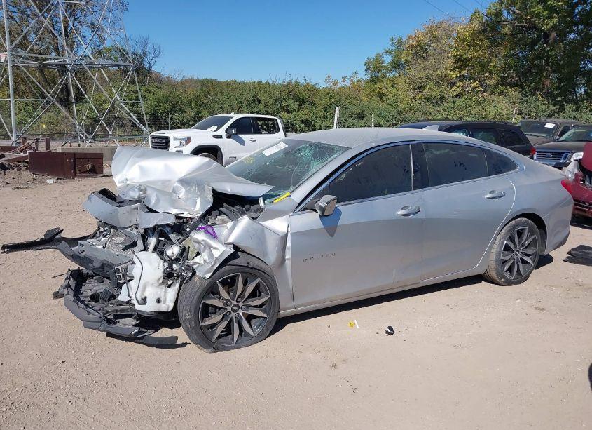 Photo 15 of 2018 Chevrolet Malibu LT (VIN 1G1ZD5ST1JF292121)