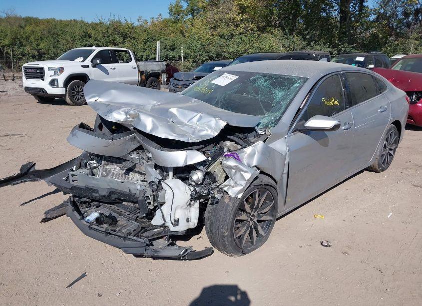 Photo 6 of 2018 Chevrolet Malibu LT (VIN 1G1ZD5ST1JF292121)