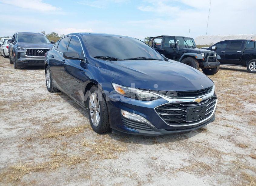 2019 Chevrolet Malibu LT (VIN 1G1ZD5ST1KF109527) main photo