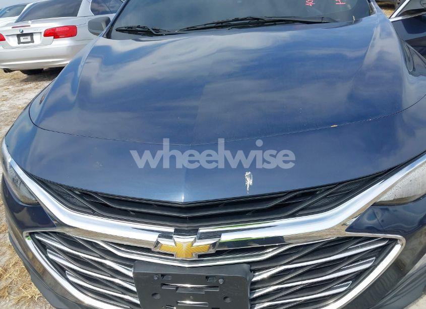 Photo 6 of 2019 Chevrolet Malibu LT (VIN 1G1ZD5ST1KF109527)
