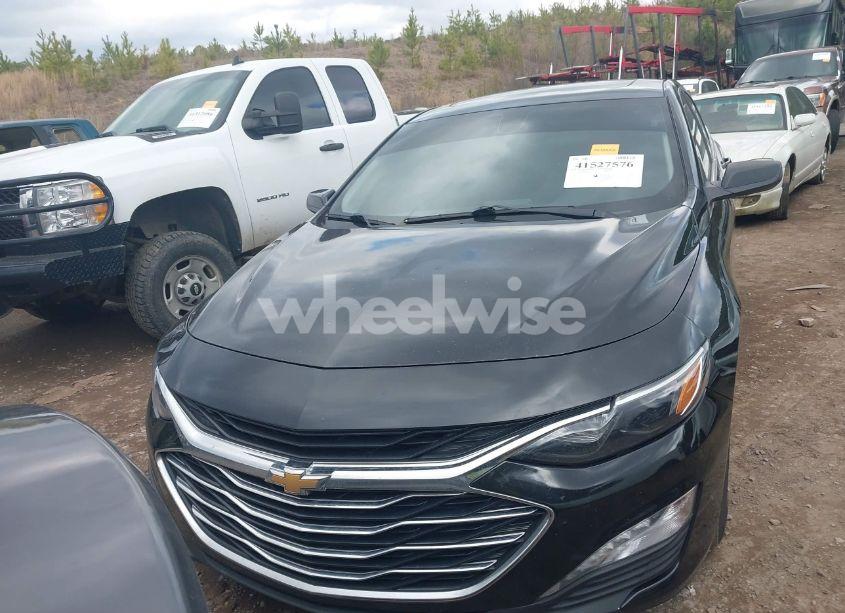 Photo 12 of 2019 Chevrolet Malibu LT (VIN 1G1ZD5ST1KF112413)