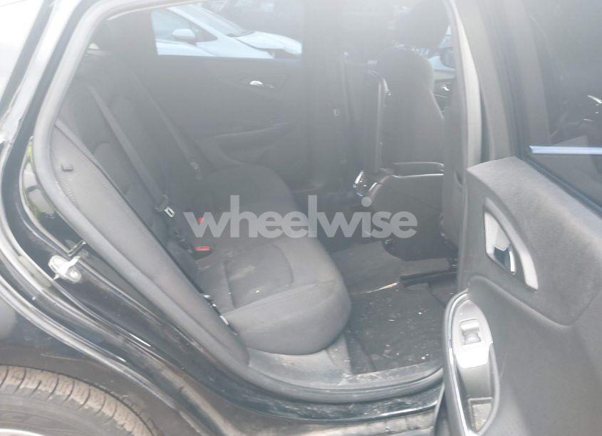 Photo 8 of 2019 Chevrolet Malibu LT (VIN 1G1ZD5ST1KF112413)