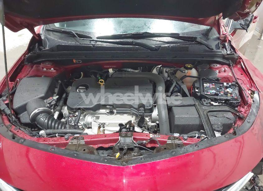 Photo 10 of 2019 Chevrolet Malibu LT (VIN 1G1ZD5ST1KF131981)