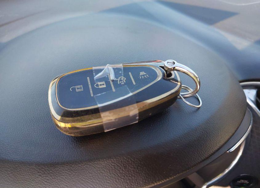 Photo 11 of 2019 Chevrolet Malibu LT (VIN 1G1ZD5ST1KF137537)