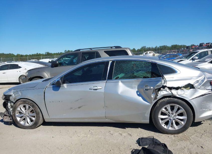 Photo 14 of 2019 Chevrolet Malibu LT (VIN 1G1ZD5ST1KF137537)