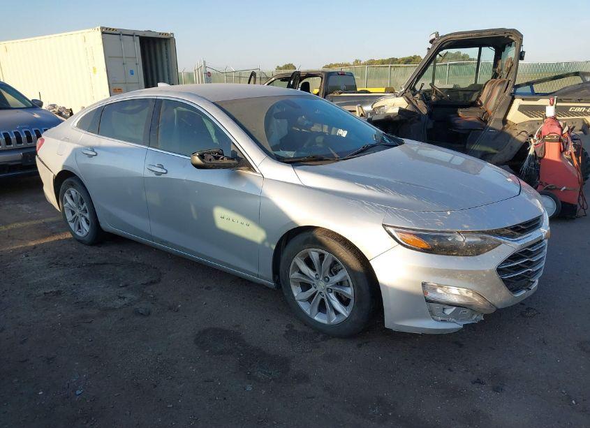 2019 Chevrolet Malibu LT (VIN 1G1ZD5ST1KF150031) main photo