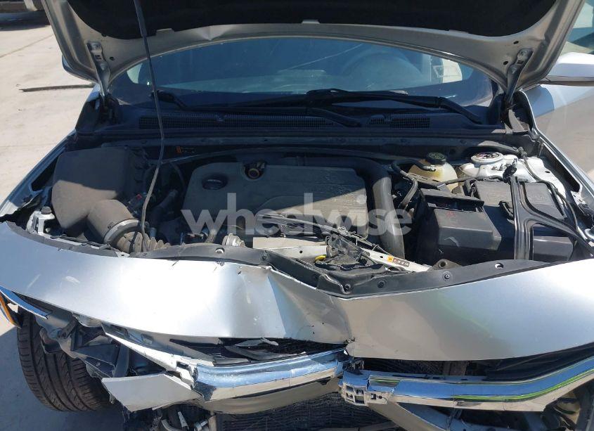 Photo 10 of 2019 Chevrolet Malibu LT (VIN 1G1ZD5ST1KF154001)