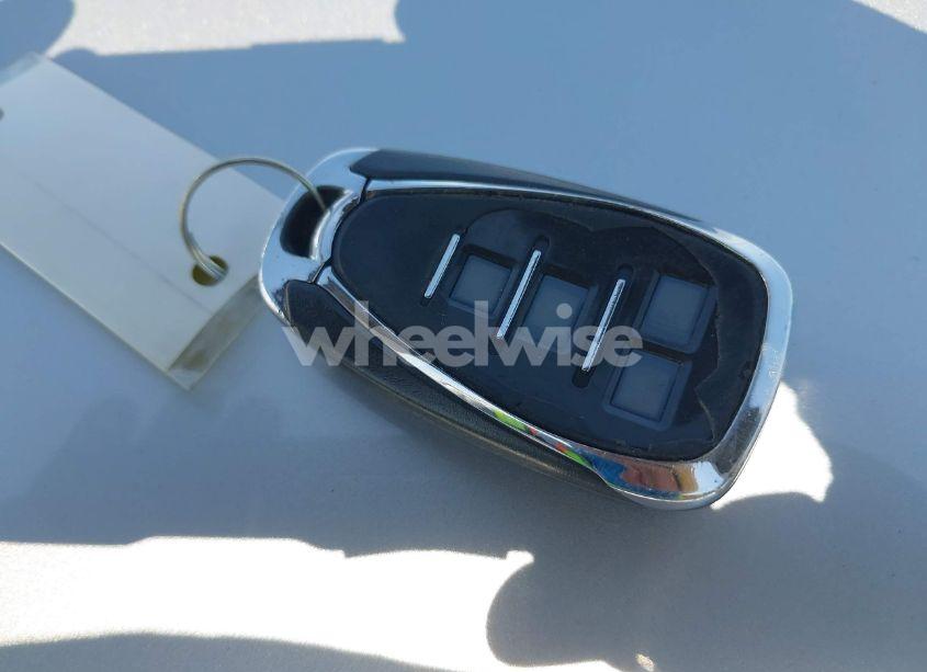 Photo 11 of 2019 Chevrolet Malibu LT (VIN 1G1ZD5ST1KF154001)