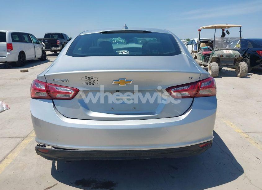 Photo 17 of 2019 Chevrolet Malibu LT (VIN 1G1ZD5ST1KF154001)